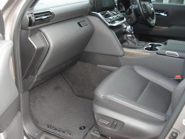 TOYOTA LANDCRUISER VX WAGON - Image 18