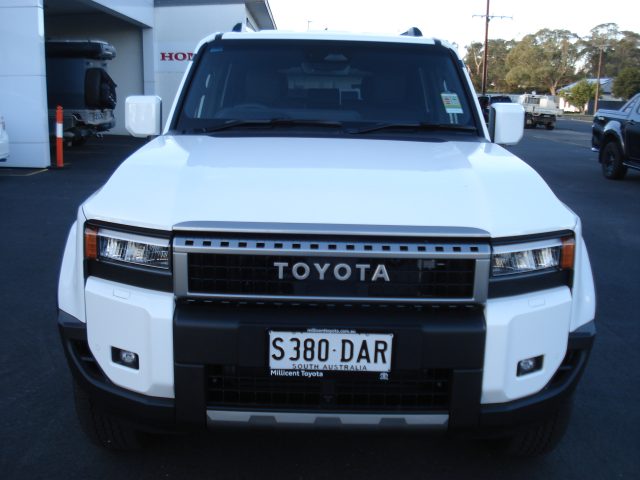 TOYOTA PRADO GXL WAGON "DEMO" - Image 2