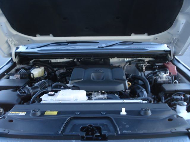 TOYOTA PRADO GXL WAGON "DEMO" - Image 15