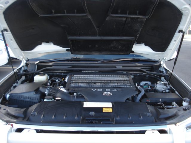 TOYOTA LANDCRUISER SAHARA WAGON - Image 18