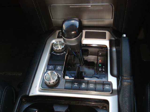 2018 TOYOTA LANDCRUISER VX WAGON - Image 11