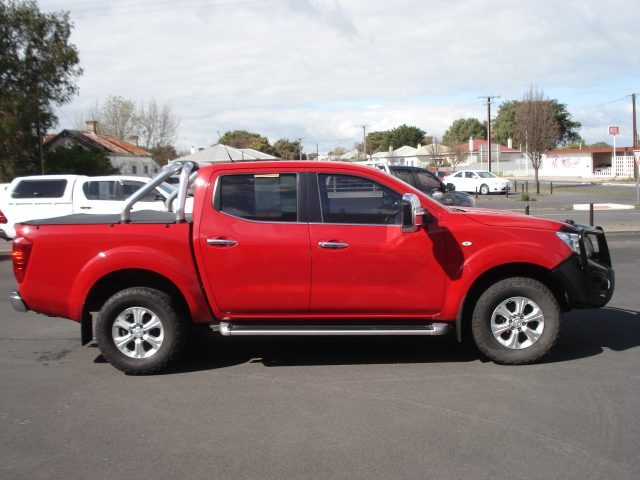 NISSAN NAVARA ST DUAL CAB - Image 2