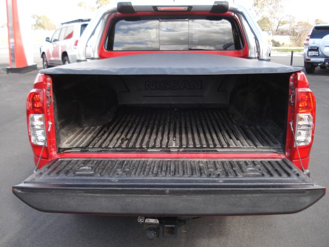 NISSAN NAVARA ST DUAL CAB - Image 18