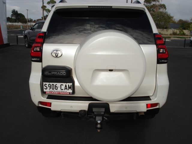 2019 TOYOTA PRADO GXL WAGON - Image 3