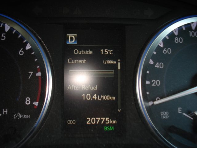 TOYOTA KLUGER AWD GRANDE WAGON - Image 12