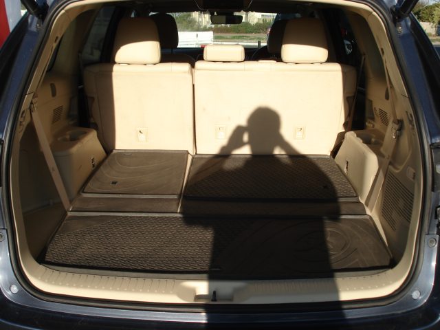TOYOTA KLUGER AWD GRANDE WAGON - Image 10