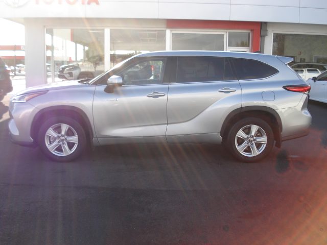 2021 TOYOTA KLUGER AWD GX WAGON - Image 6