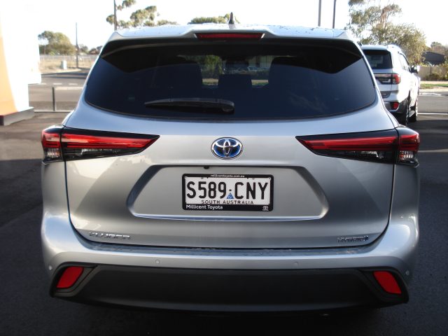 2021 TOYOTA KLUGER AWD GX WAGON - Image 9